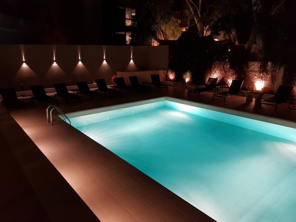 Athens Coast Hotel — 4-Star Luxury Hotel in Glyfada, Greece