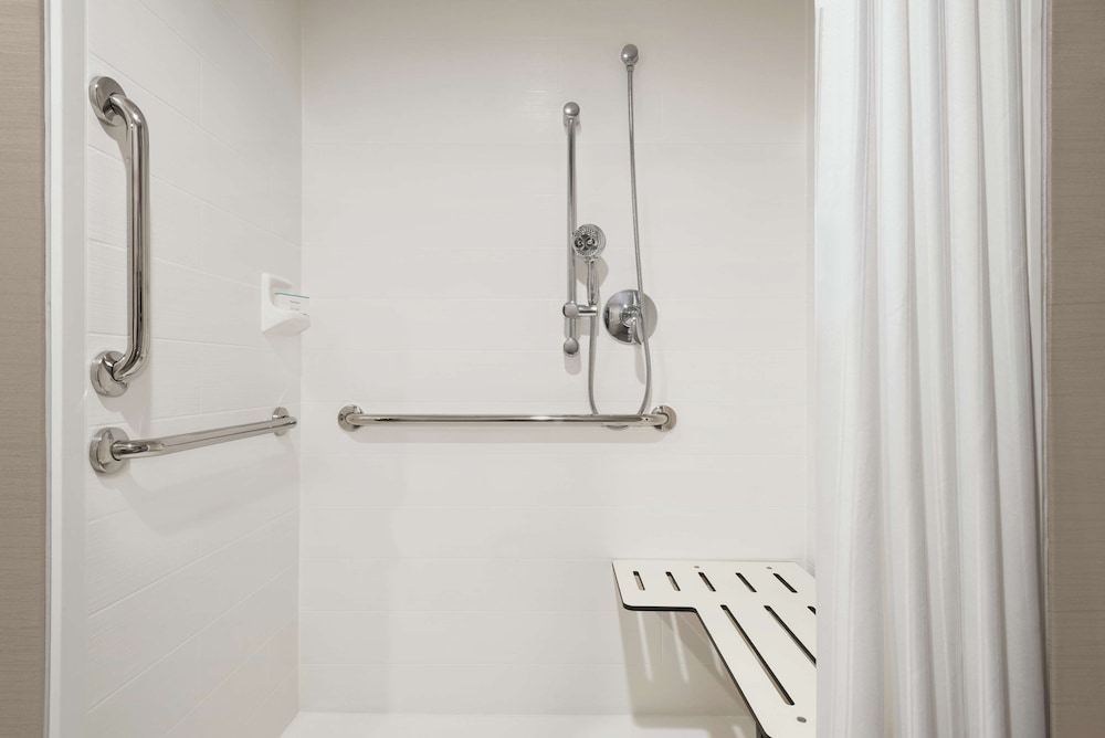 Homewood Suites by Hilton Frederick - photo 20