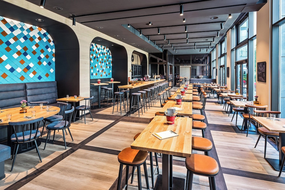 מזון ומשקאות