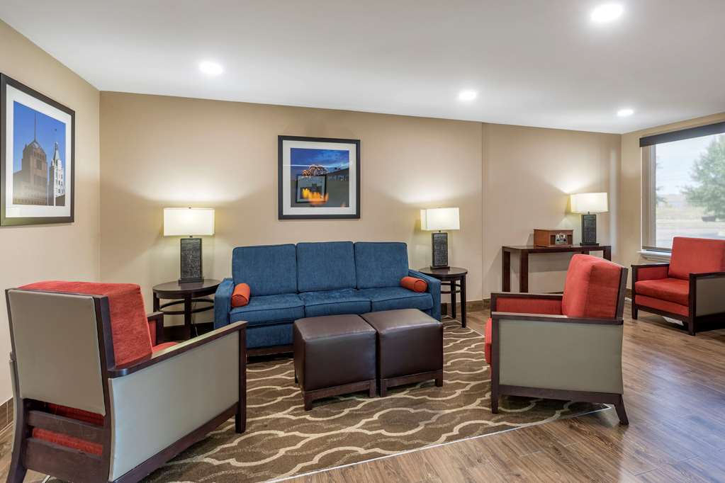 Comfort Inn & Suites Atoka Millington - photo 4