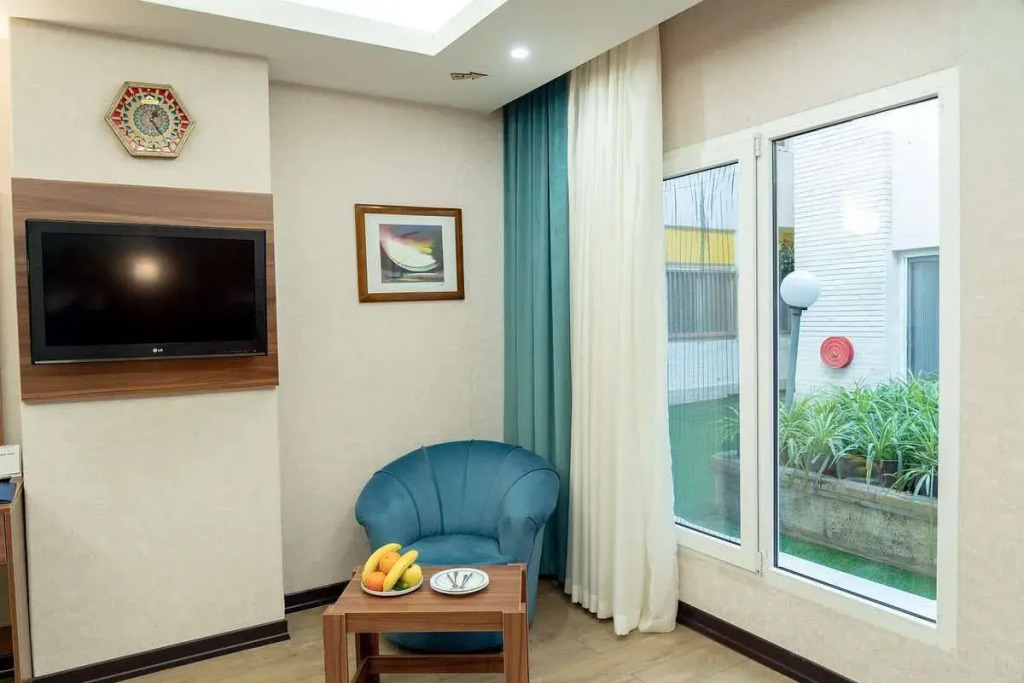 Parsian Ali Qapu in Isfahan, Iran