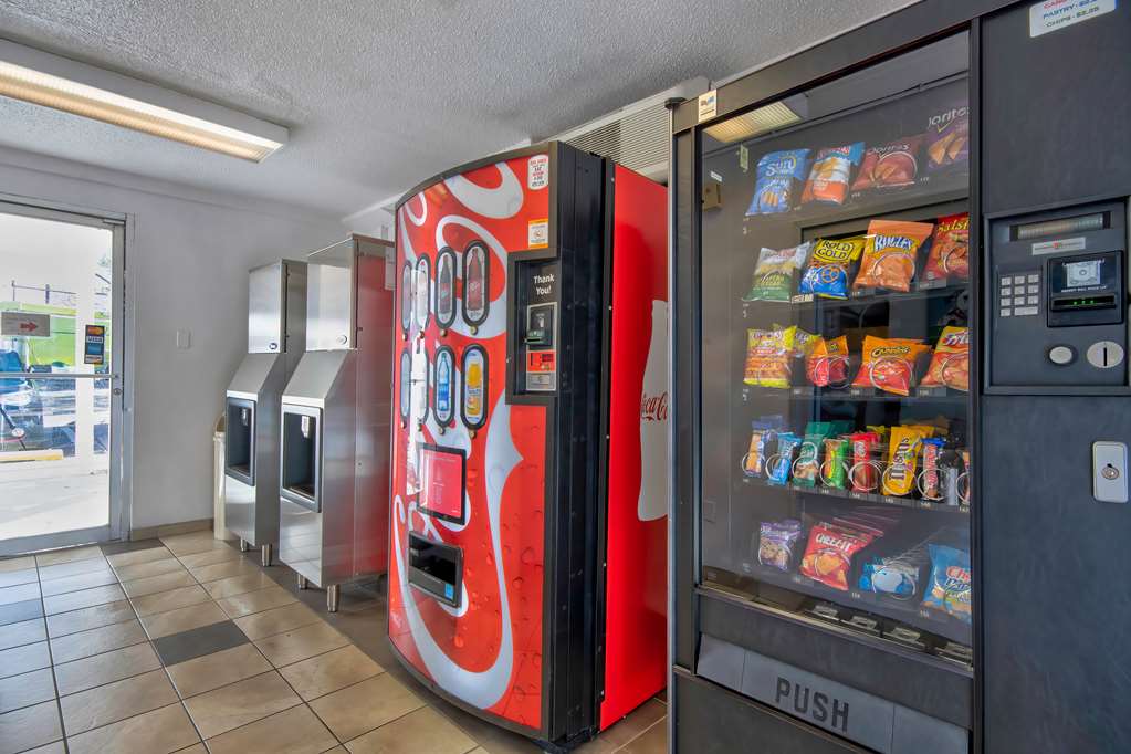 Motel 6 Santa Fe - photo 25