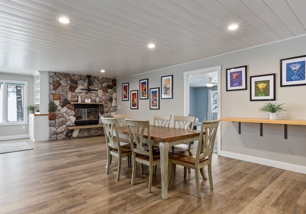 Quarterdeck Resort & Restaurant - photo 45