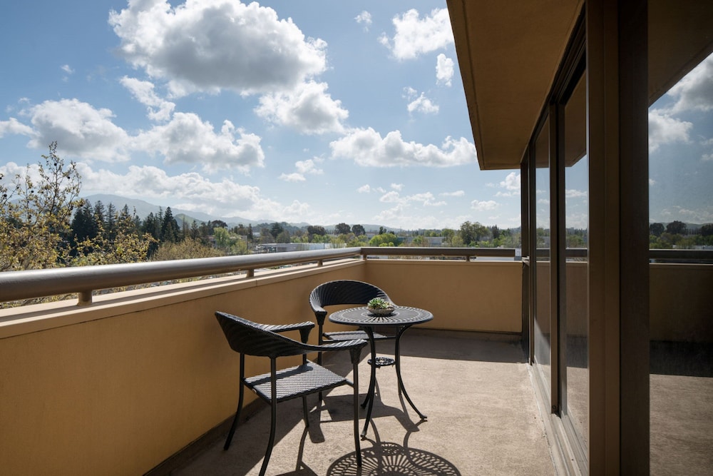 Walnut Creek Marriott - photo 18