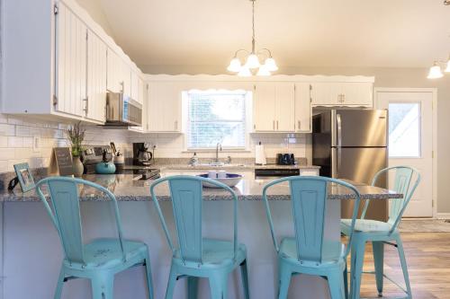 Nanas Nest by Oak Island Accommodations - photo 26