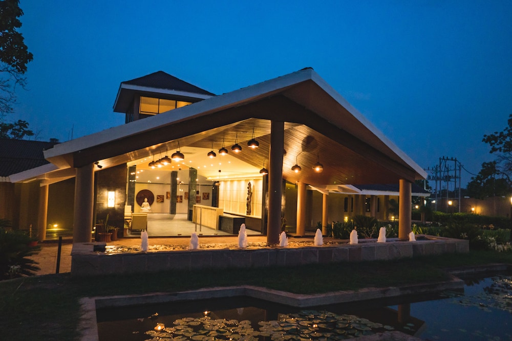 Five Lotus Indo German Nature Cure Centre — hotel in Mahasamund