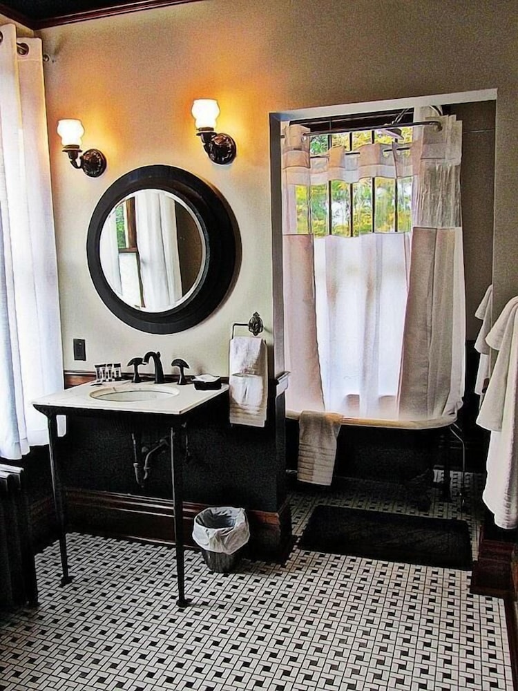 Blackwell Hotel - photo 48