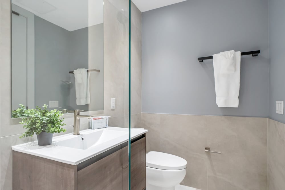 Global Luxury Suites at The Arches - photo 97