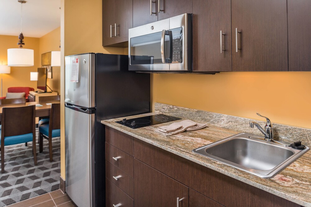 TownePlace Suites by Marriott New Hartford - photo 11