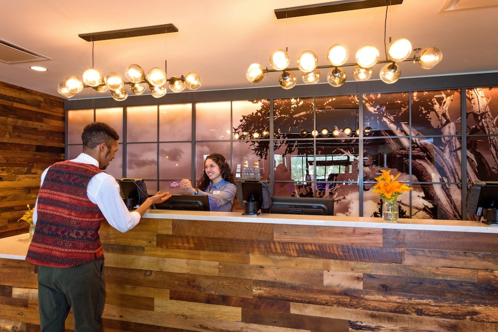 Holiday Inn Estes Park - photo 4