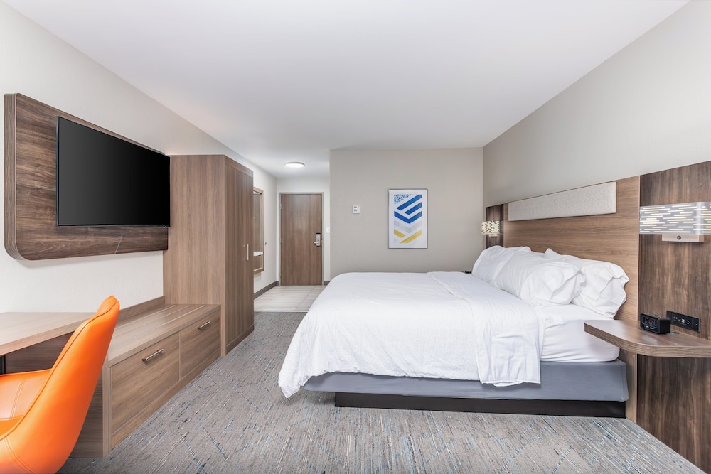 Holiday Inn Express & Suites Lancaster by IHG - photo 21