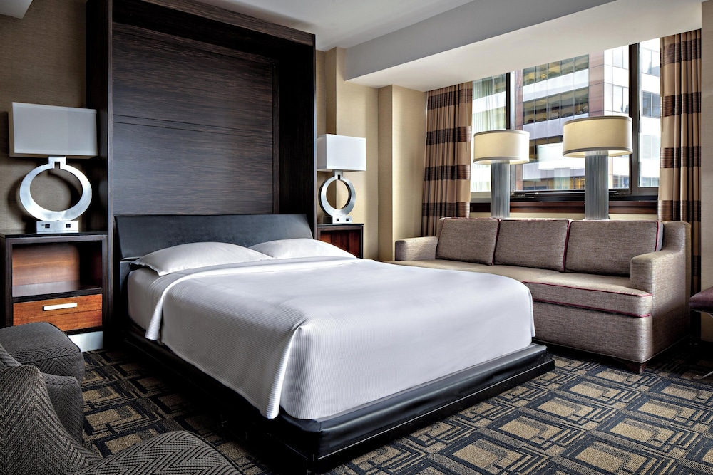 Sheraton New York Times Square Hotel - photo 12