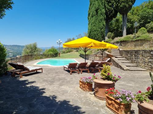 Podere Vecci — 4-Star Luxury Hotel in Dicomano, Italy