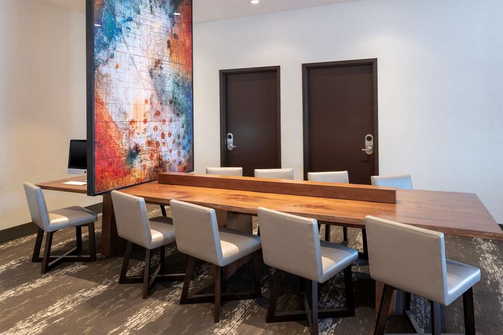 Hyatt Place Detroit Royal Oak - photo 27