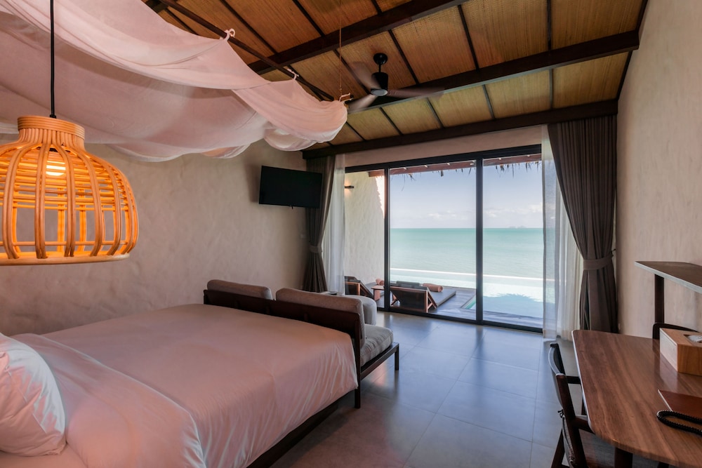 The Flow Samui Beach Resort - carbon neutral hotel in Koh Samui