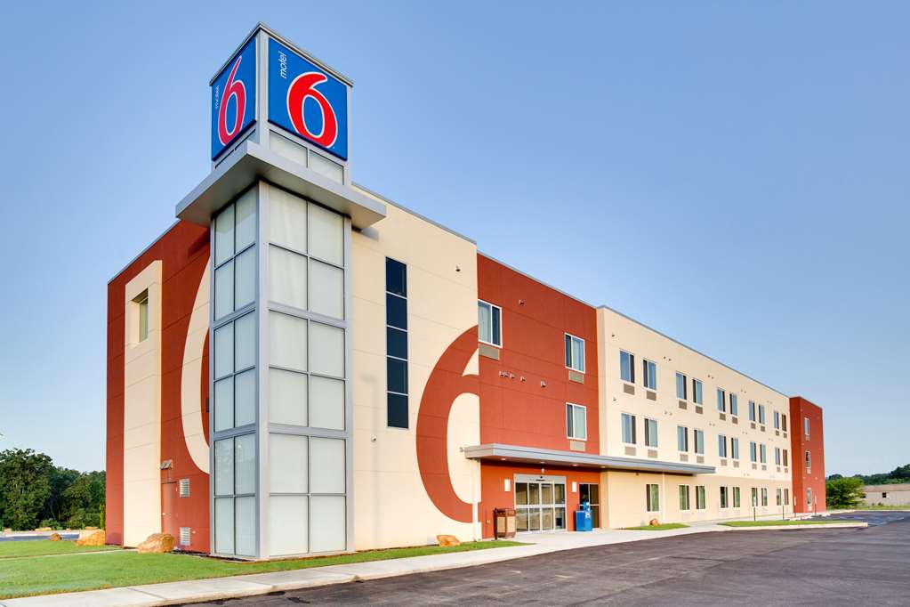 Motel 6 Poplar Bluff MO - photo 6