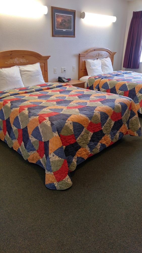 Guardian Inn - photo 17