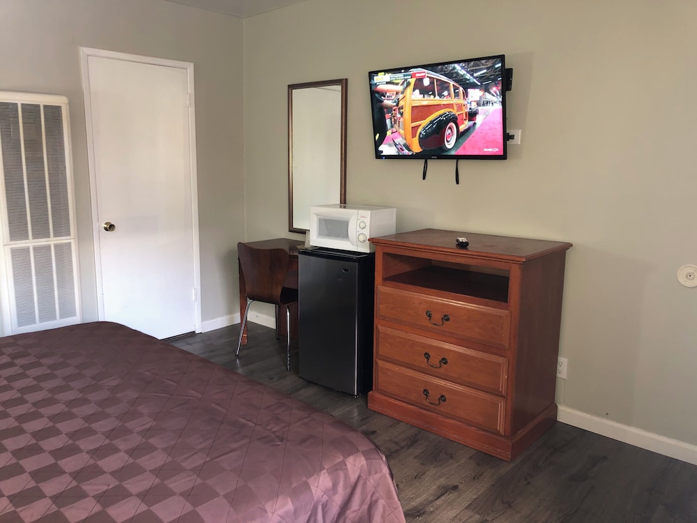Alpine Inn and Spa - photo 16