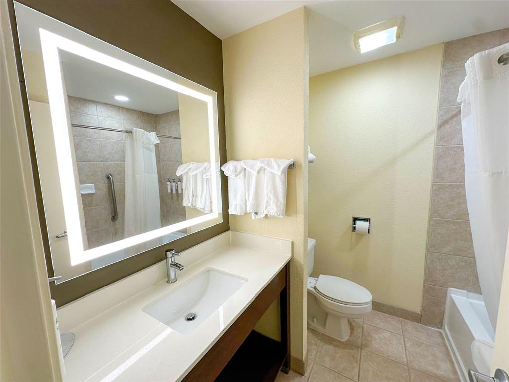 Sonesta Essential Hotels Overland Park - photo 7