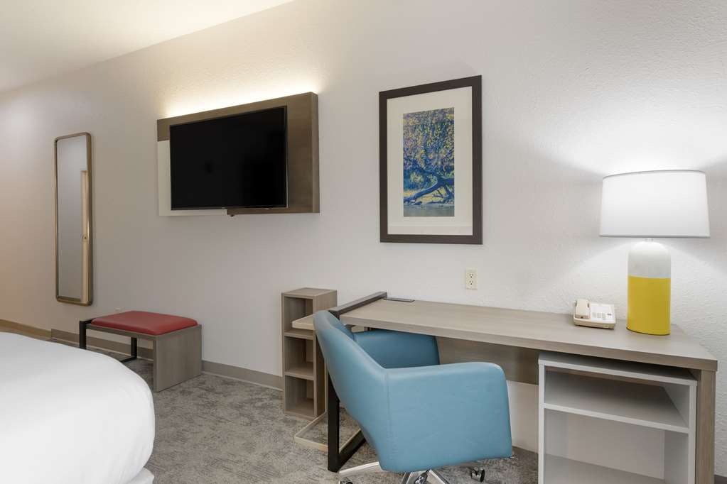 Comfort Inn & Suites Davenport Quad Cities - photo 21