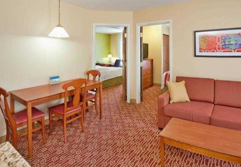 TownePlace Suites by Marriott Austin Arboretum The Domain Area - photo 7