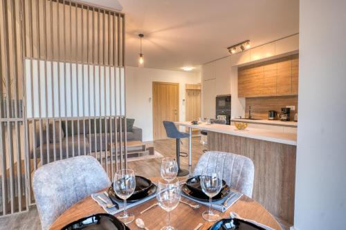 Modern 1BR Parcului Hideaway — 4-Star Luxury Hotel in Bucharest, Romania