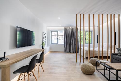 Central Boutique Apartment A2 — 4-Star Luxury Hotel in Athens, Greece