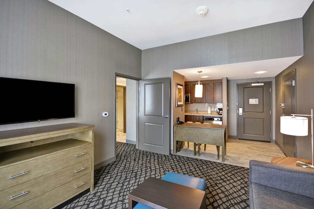 Homewood Suites by Hilton Detroit - photo 7