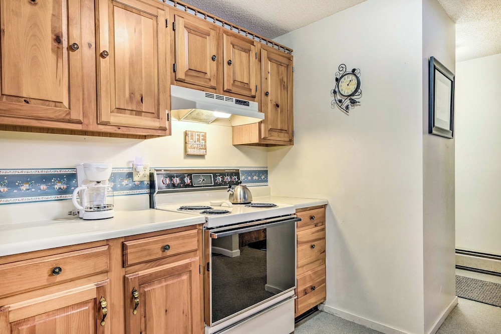 1 Mi to Attitash Mountain Condo with Resort Perks - photo 11