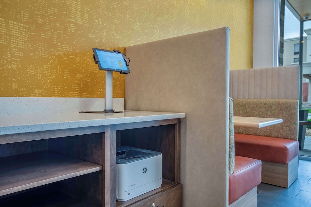 Home2 Suites by Hilton West Chester Cincinnati - photo 28
