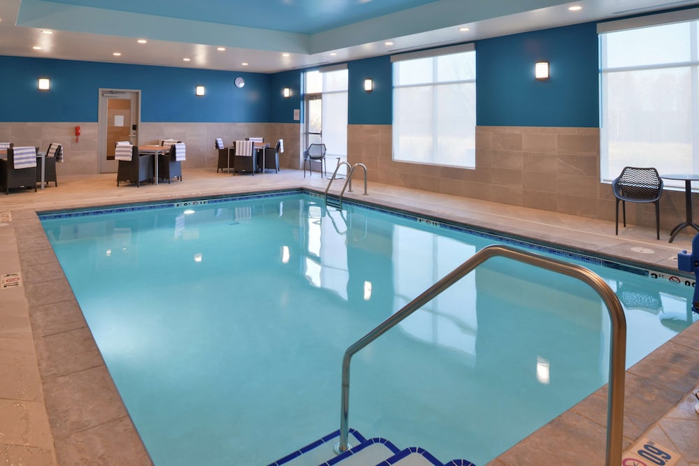 Hampton Inn Lakeville Minneapolis - photo 33