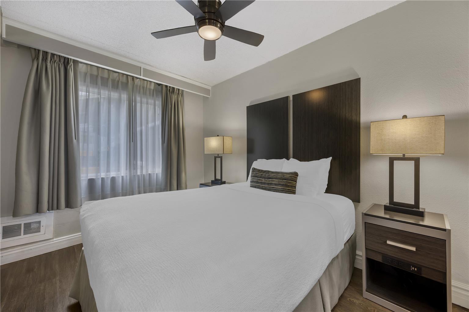 Best Western Pier Point Inn - photo 27