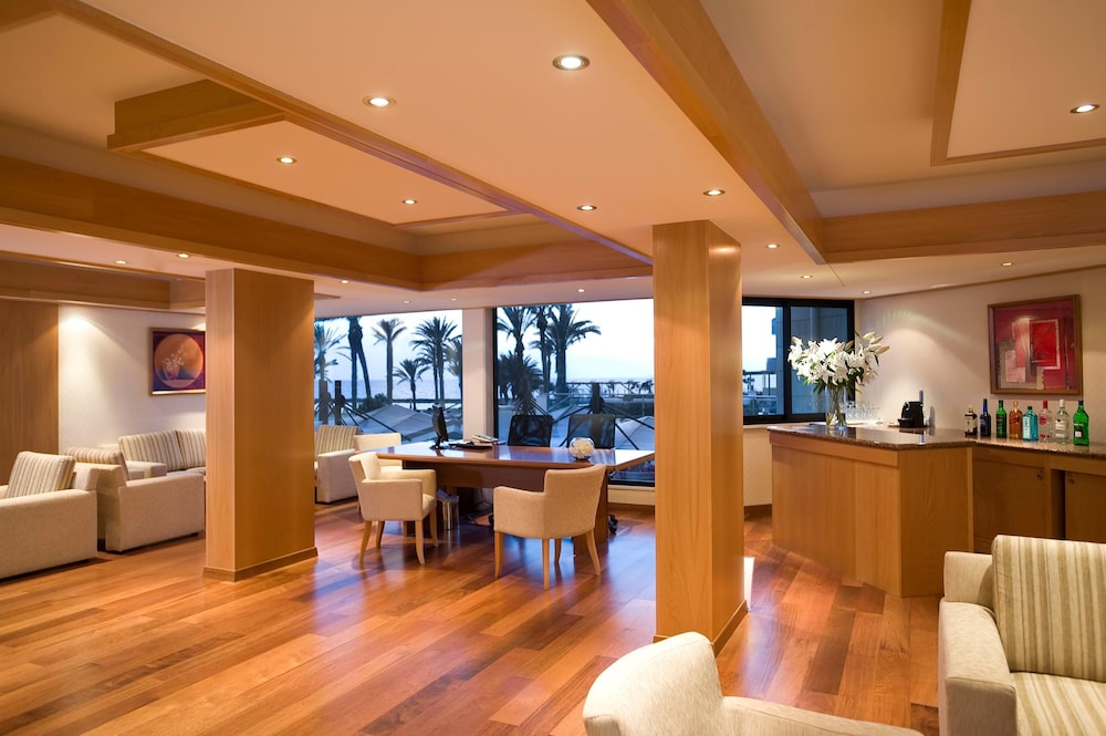 Constantinou Bros Asimina Suites Hotel — Paphos — photo 2