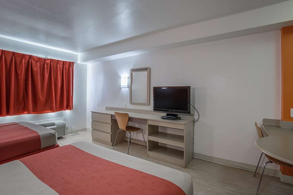 Motel 6 Pasadena TX - photo 15
