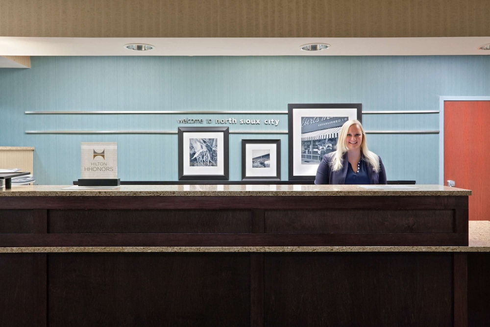 Hampton Inn North Sioux City - photo 4