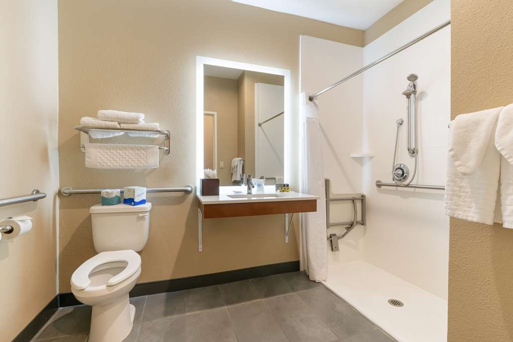 Best Western Bend North - photo 9