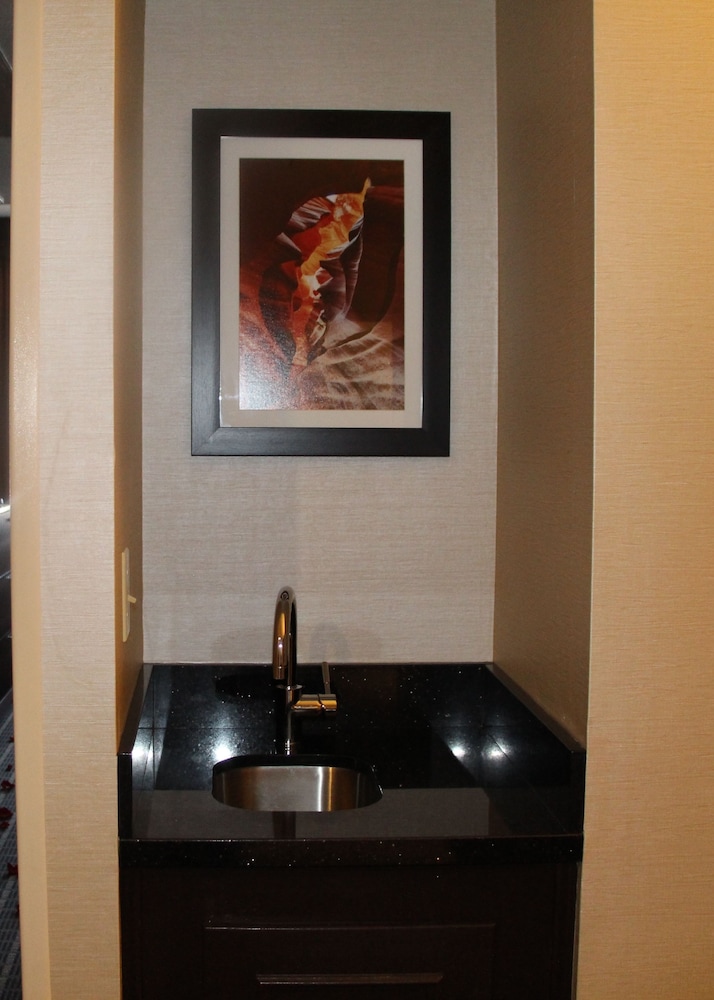 DoubleTree by Hilton Hotel Flagstaff - photo 43