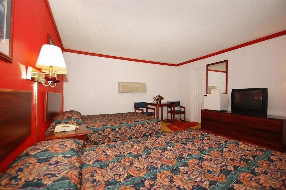Regency Inn Kansas City - photo 6