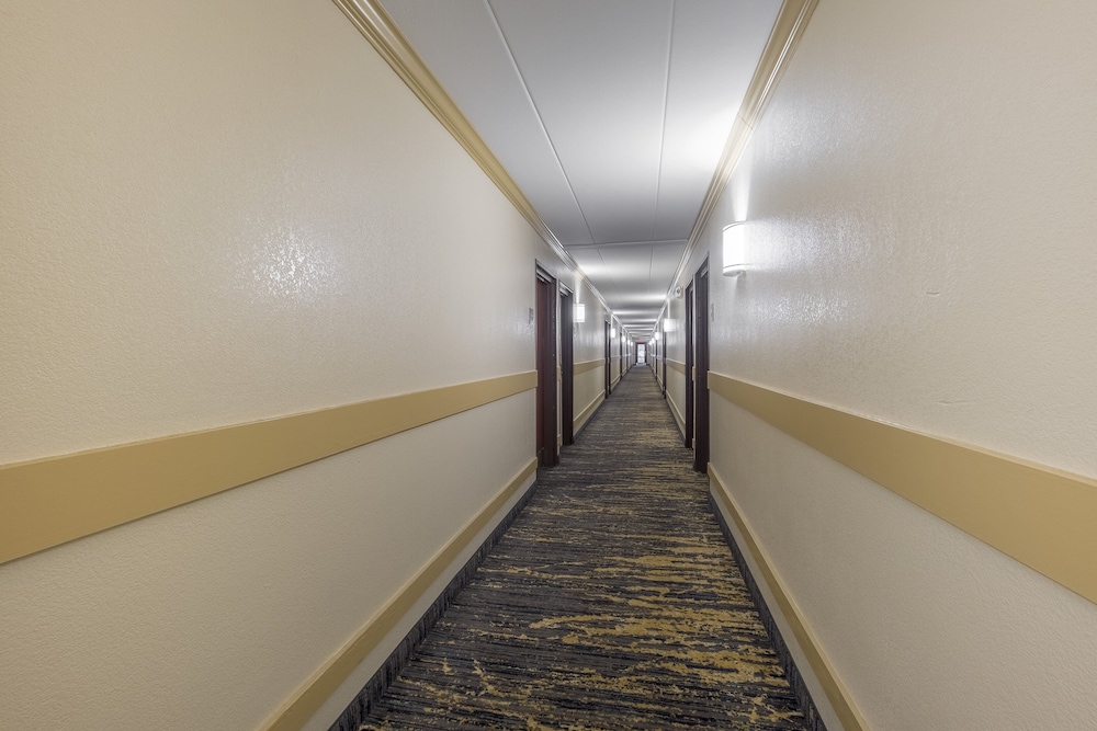 Red Roof Inn Annapolis - photo 28