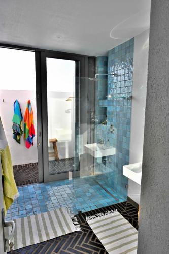 Sonkwas 10 - carbon neutral hotel in Unknown City