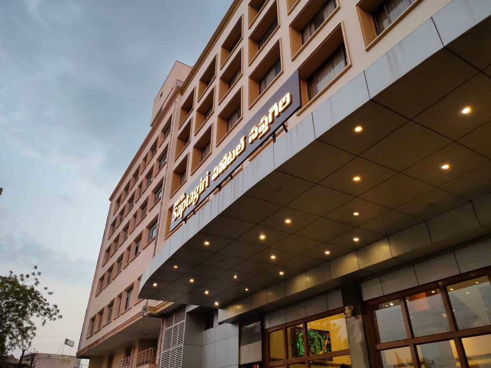 OYO Premium Secunderabad Station — Secunderabad — photo 2