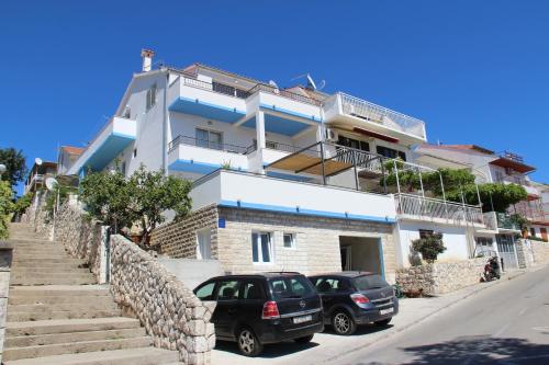 Stunning sea view apartment Ani — 4-Star Luxury Hotel in Hvar, Croatia