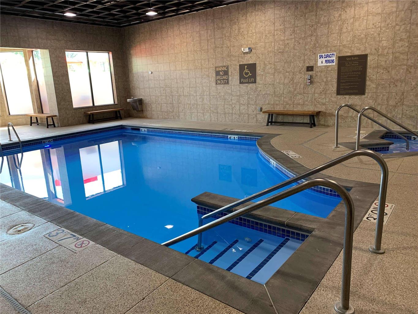 Radisson Hotel River Falls - photo 18