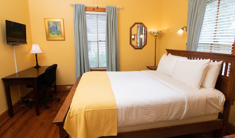 Sweetwater Branch Inn - photo 20