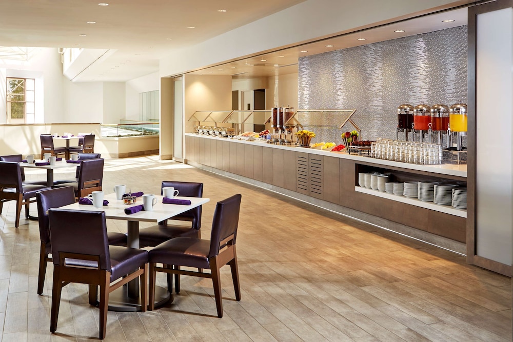 Hilton Long Beach Hotel - photo 54