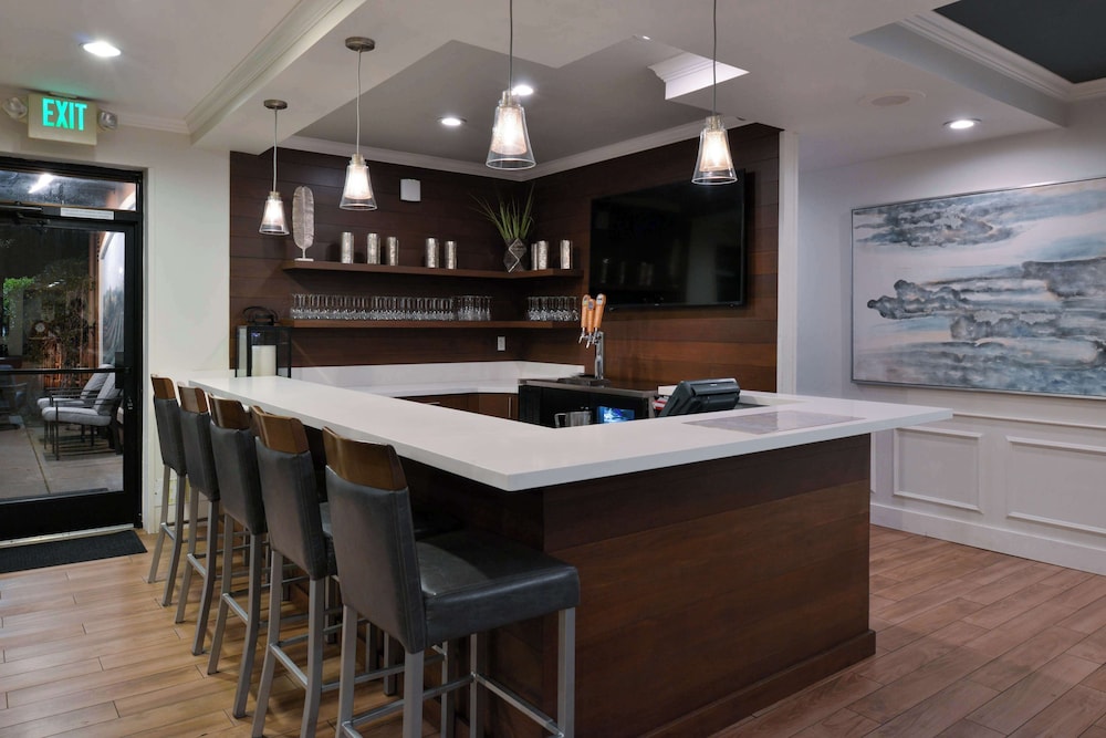 Hilton Garden Inn Napa - photo 72