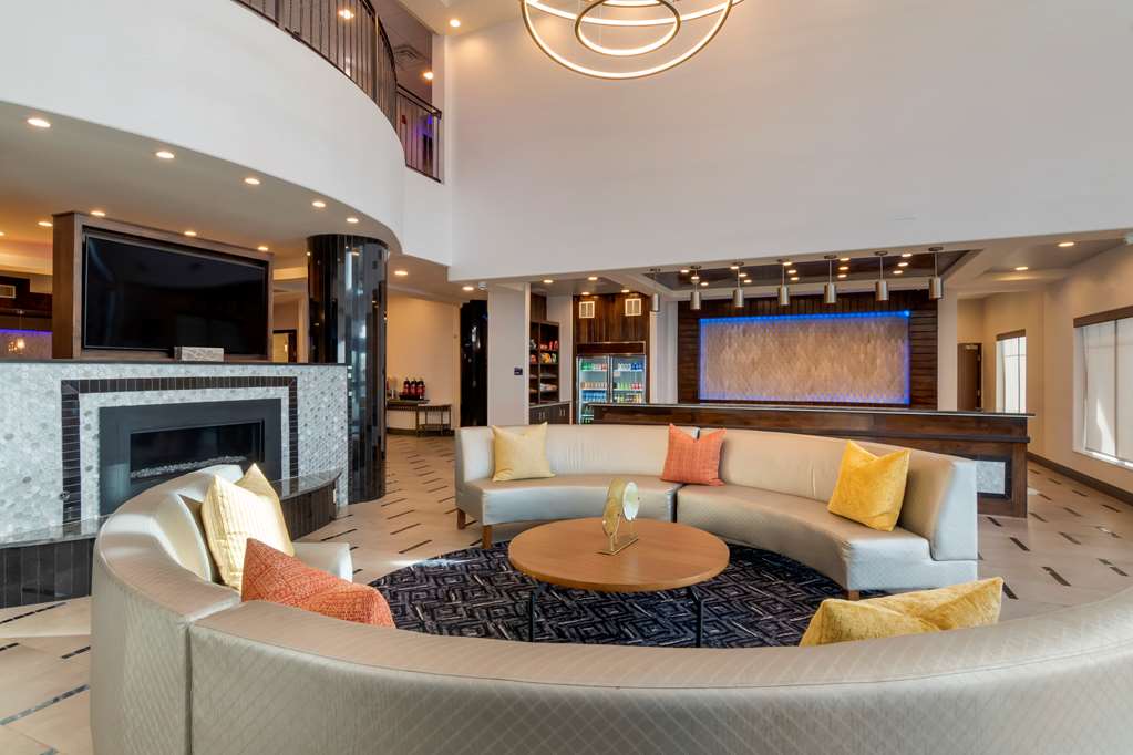 Best Western Premier Liberty Inn Suites - photo 12
