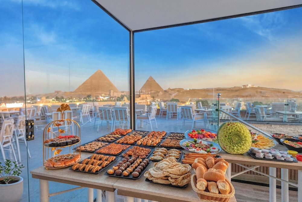 Gaia Pyramids Hotel - carbon neutral hotel in Giza