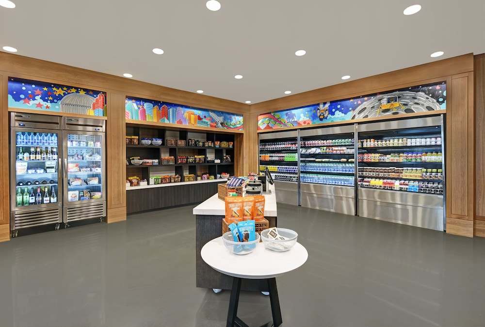 Staybridge Suites Houston Galleria Area by IHG - photo 34