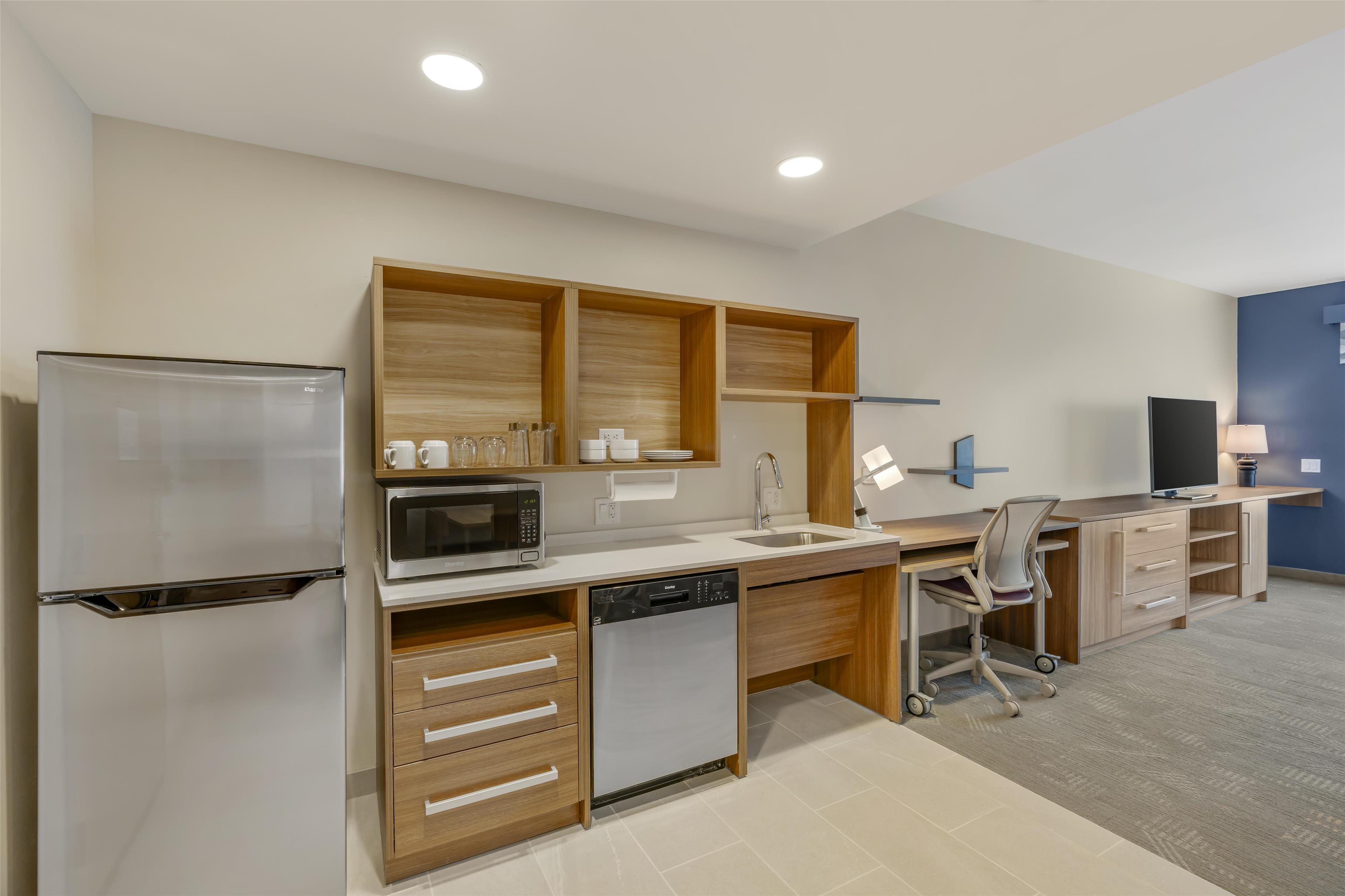 Home2 Suites by Hilton Bozeman Four Corners - photo 37